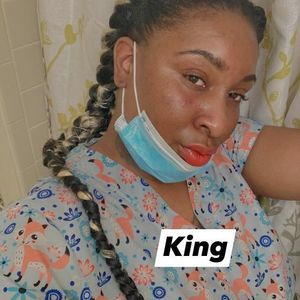 Meet your Posher, Taneisha